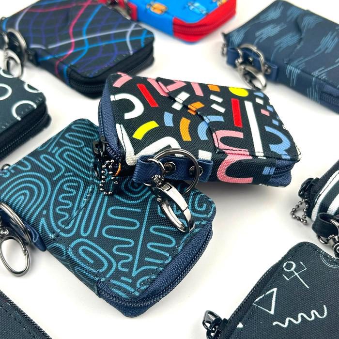 Dompet STNK motor mobil muat kartu gantungan kunci keyless kain motif - foto 2